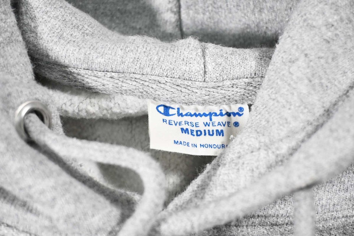 画像4: Used Champion Reverse Weave Sweat Hoodie "MoMA" (4)