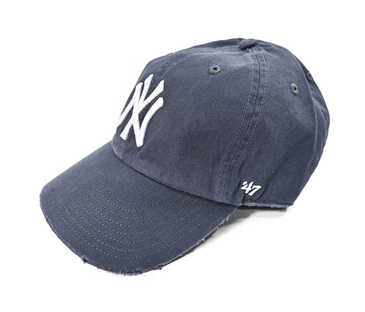 画像2: New York Yankees Damaged Cap (2)