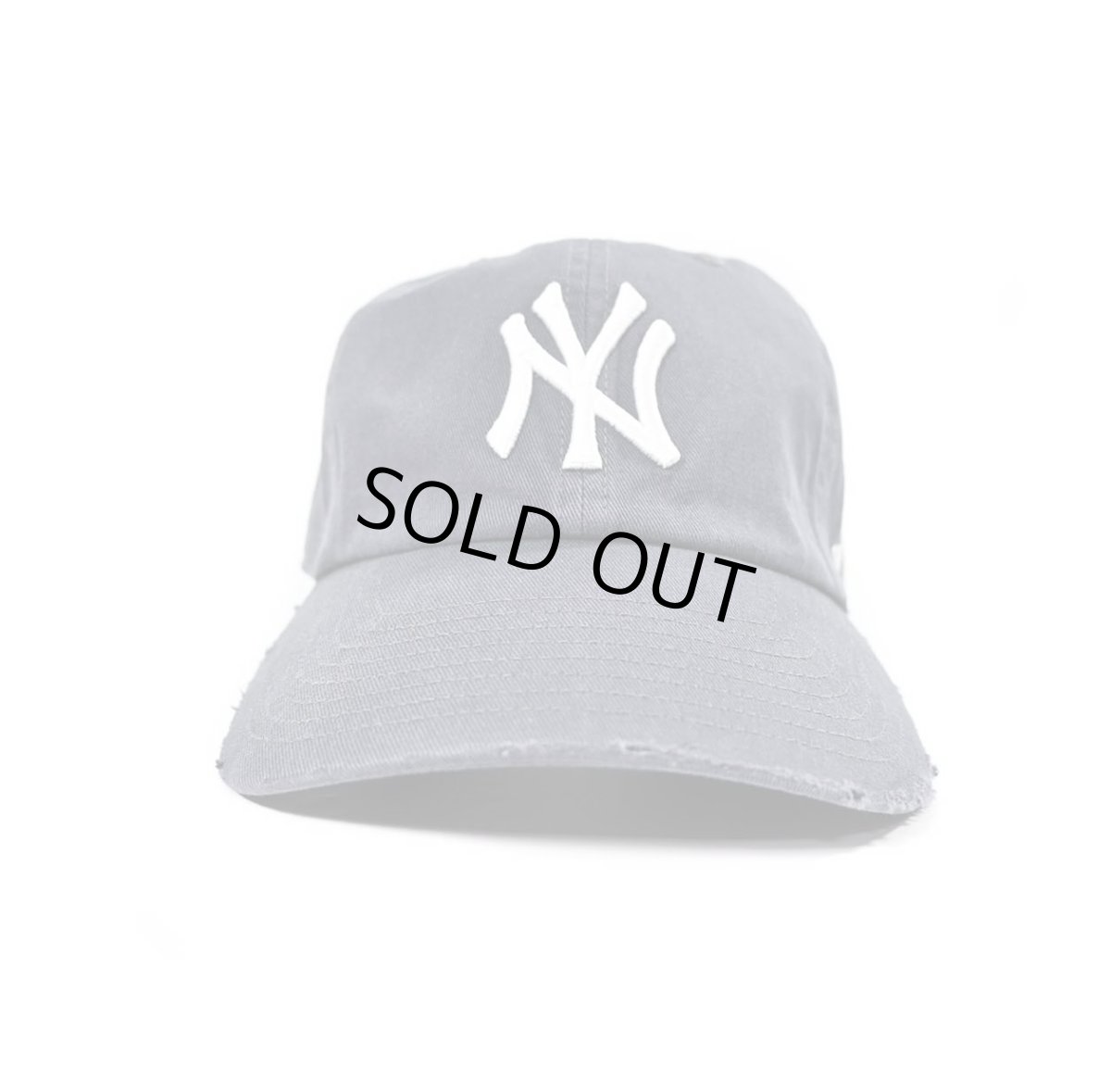 画像1: New York Yankees Damaged Cap (1)