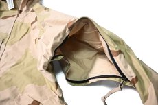 画像4: Deadstock Us Army ECWCS Gen1 GORE-TEX Parka 3C Desert Camo (4)