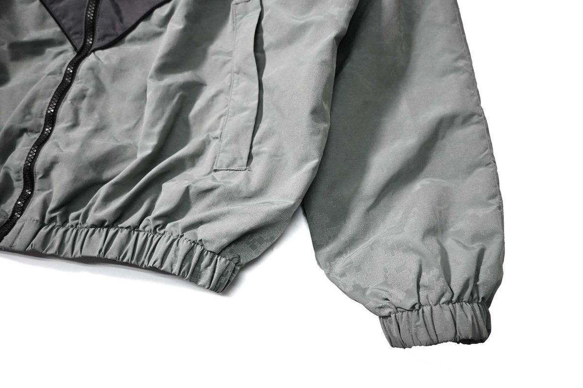 画像4: Used Us Army PT IPFU Army Nylon Jacket Digital Camo (4)