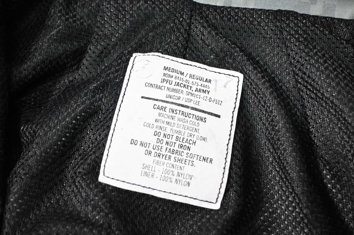 画像5: Used Us Army PT IPFU Army Nylon Jacket Digital Camo (5)