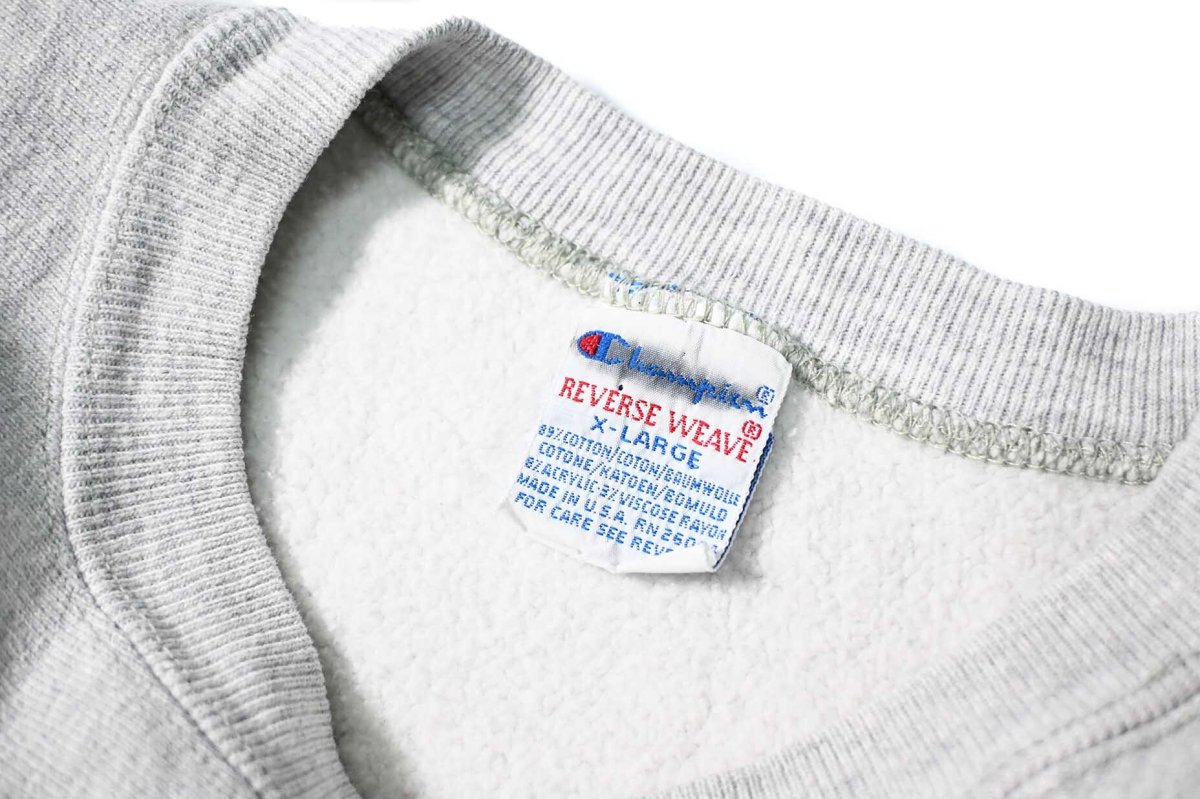 画像4: 90s Used Champion Reverse Weave Sweat Shirt Ash made in USA 目無し (4)