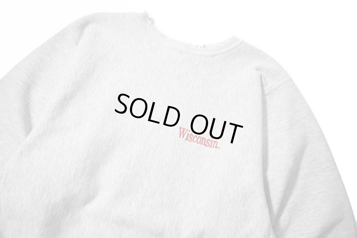 画像2: 90s Used Champion Reverse Weave Sweat Shirt "Wisconsin" (2)