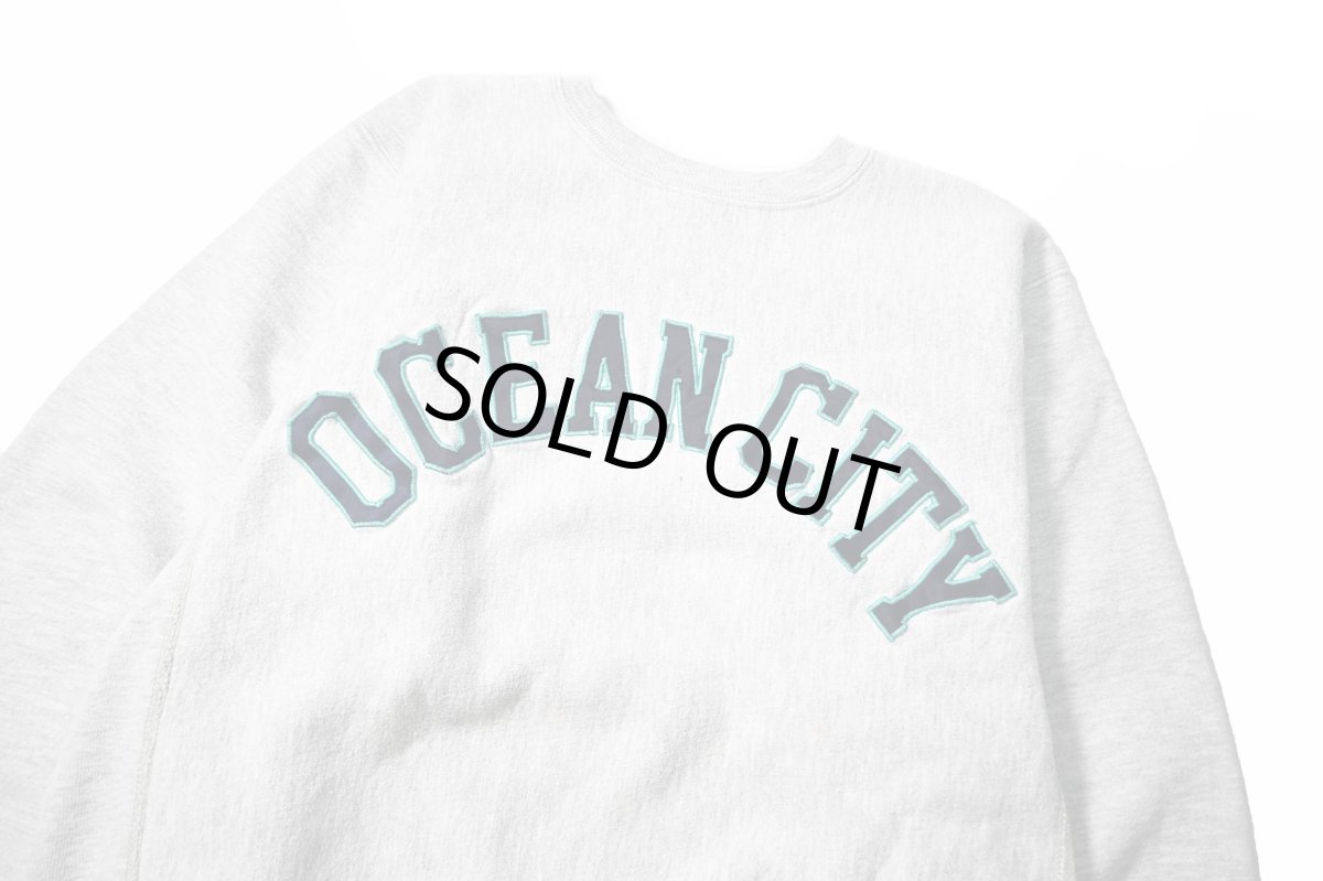 画像2: 90s Used Champion Reverse Weave Sweat Shirt "Ocean City" (2)