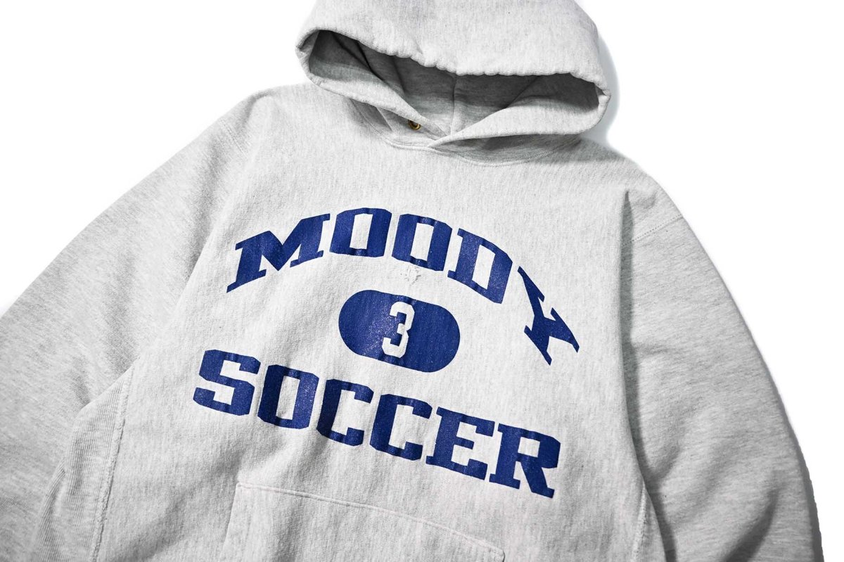 画像2: 90s Used Champion Reverse Weave Sweat Hoodie "Moody Soccer" made in USA (2)