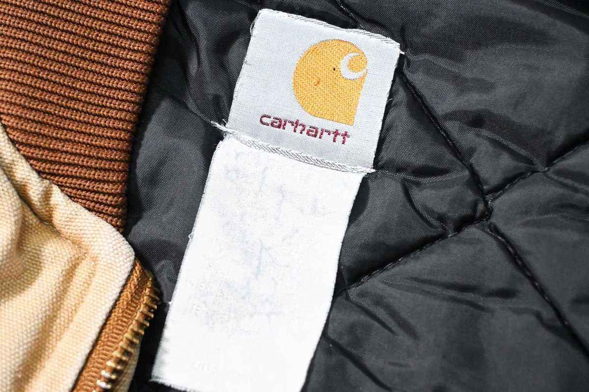 画像6: Used Carhartt Quilt Lined Duck Vest Brown made in USA (6)