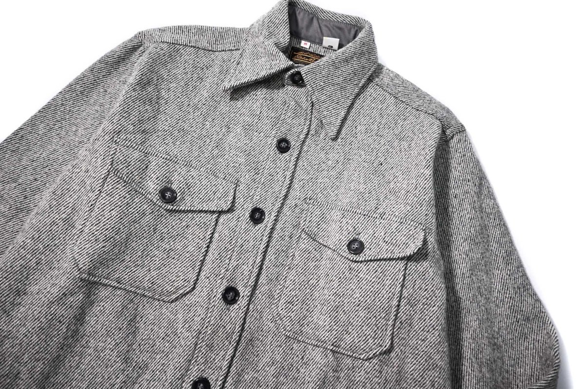 画像2: 80s Deadstock Eddie Bauer Wool Shirt (2)