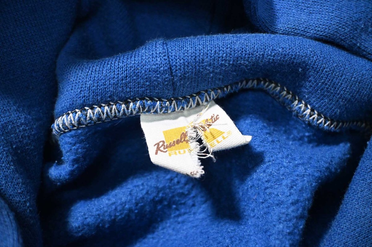 画像4: Used Russell Athletic Blank Sweat Hoodie Blue made in USA (4)