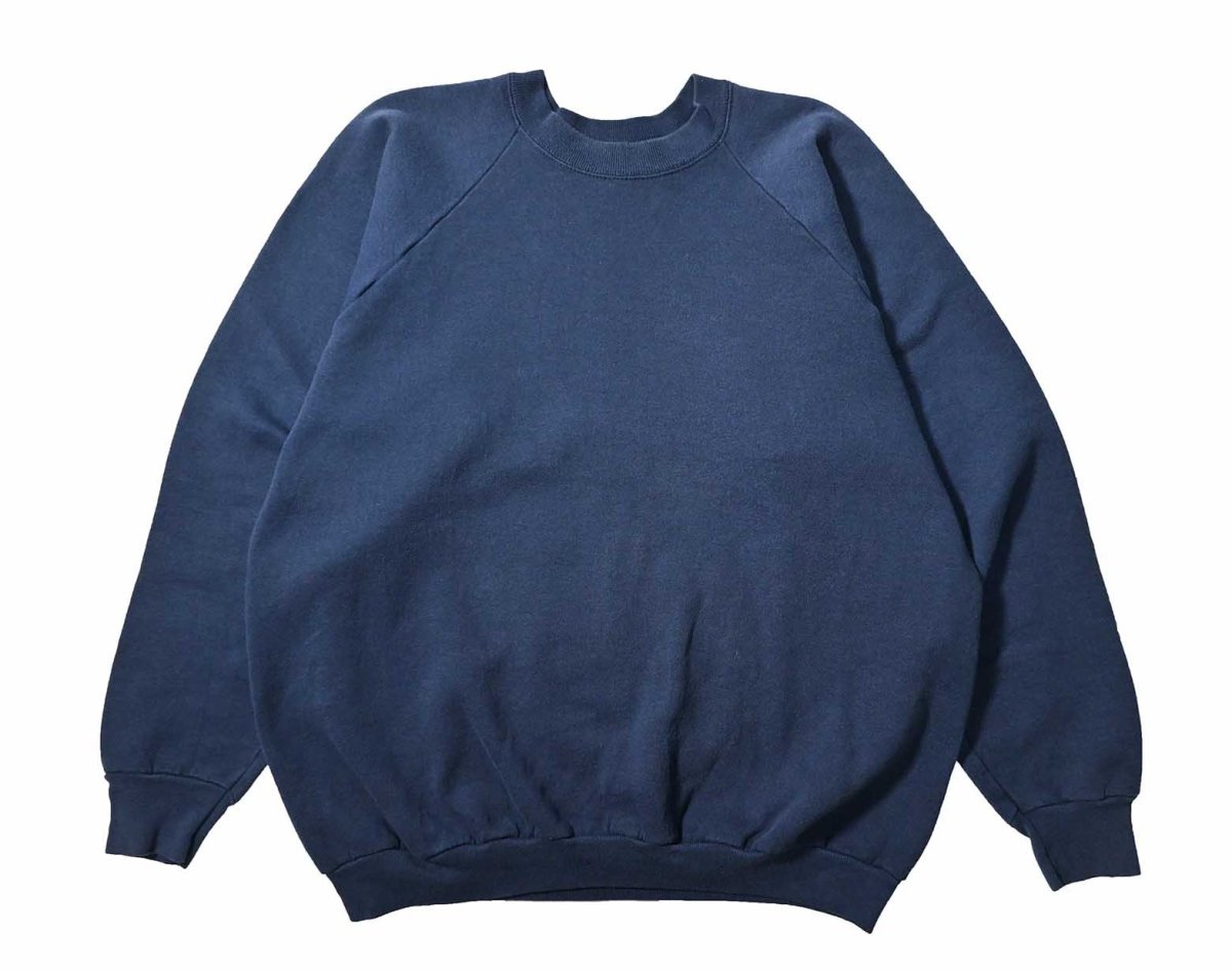 画像1: Used Fruit of the Loom Raglan Sleeve Blank Sweat Shirt Navy made in USA (1)