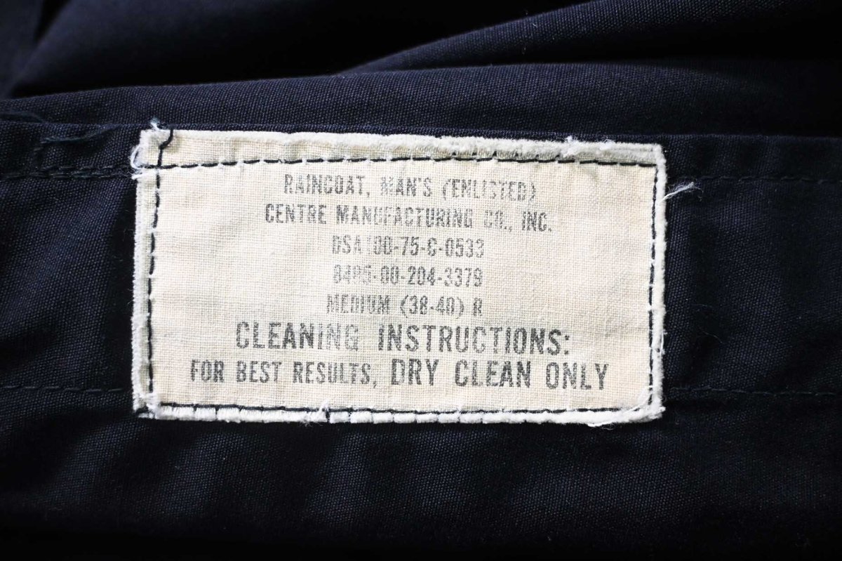 画像6: 70s Used Us Military Painted Rain Coat (6)