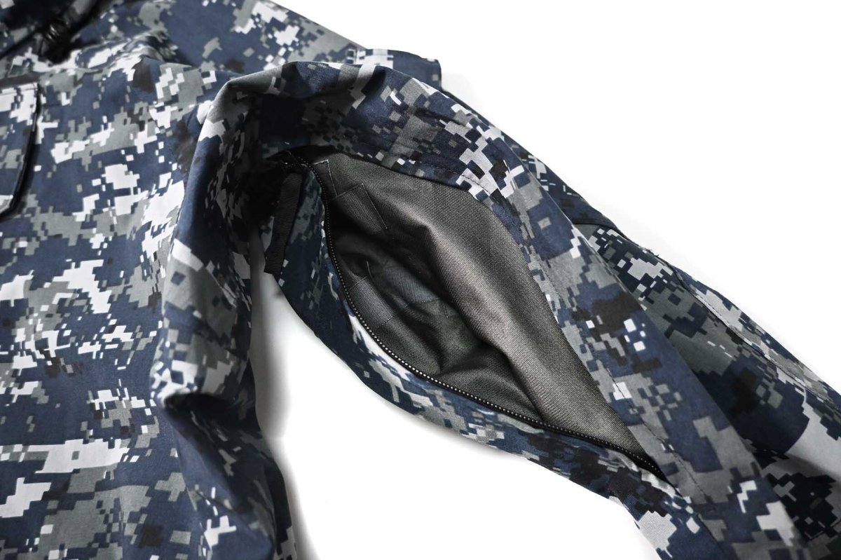 画像4: Used Us Navy NWU GORE-TEX Working Parka Type1 (4)