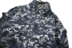 画像2: Used Us Navy NWU GORE-TEX Working Parka Type1 (2)