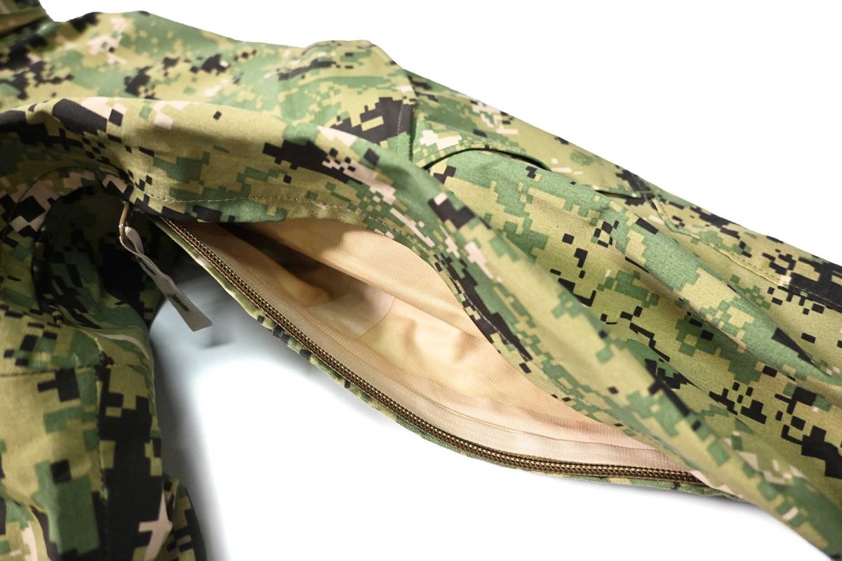 画像4: Used Us Navy NWU GORE-TEX Working Parka Type3 (4)