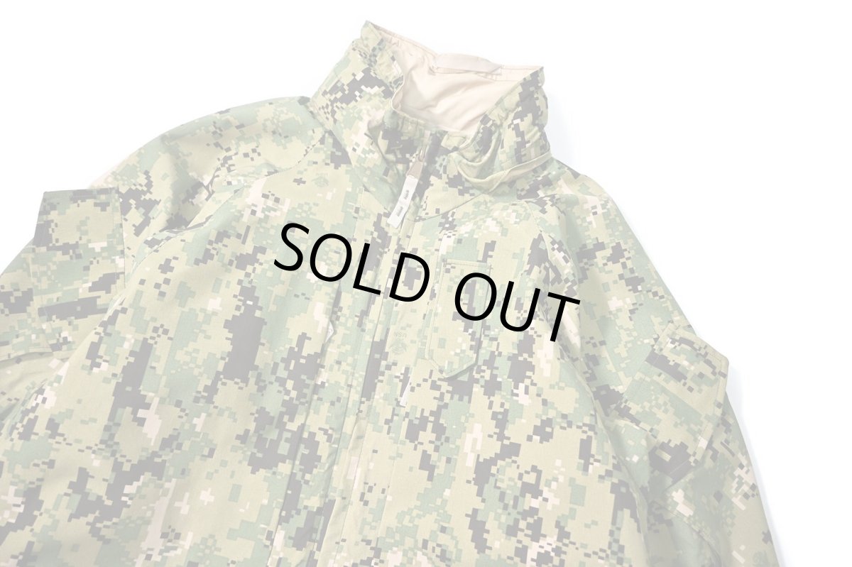 画像2: Used Us Navy NWU GORE-TEX Working Parka Type3 (2)