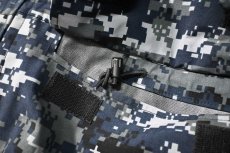 画像10: Used Us Navy NWU GORE-TEX Working Parka Type1 (10)