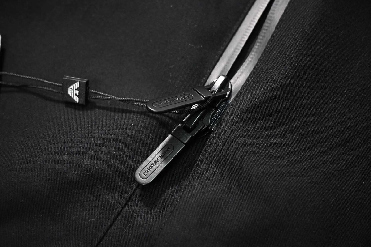 画像4: EMPORIO ARMANI Mens The Matrix Hooded Over Jacket (4)