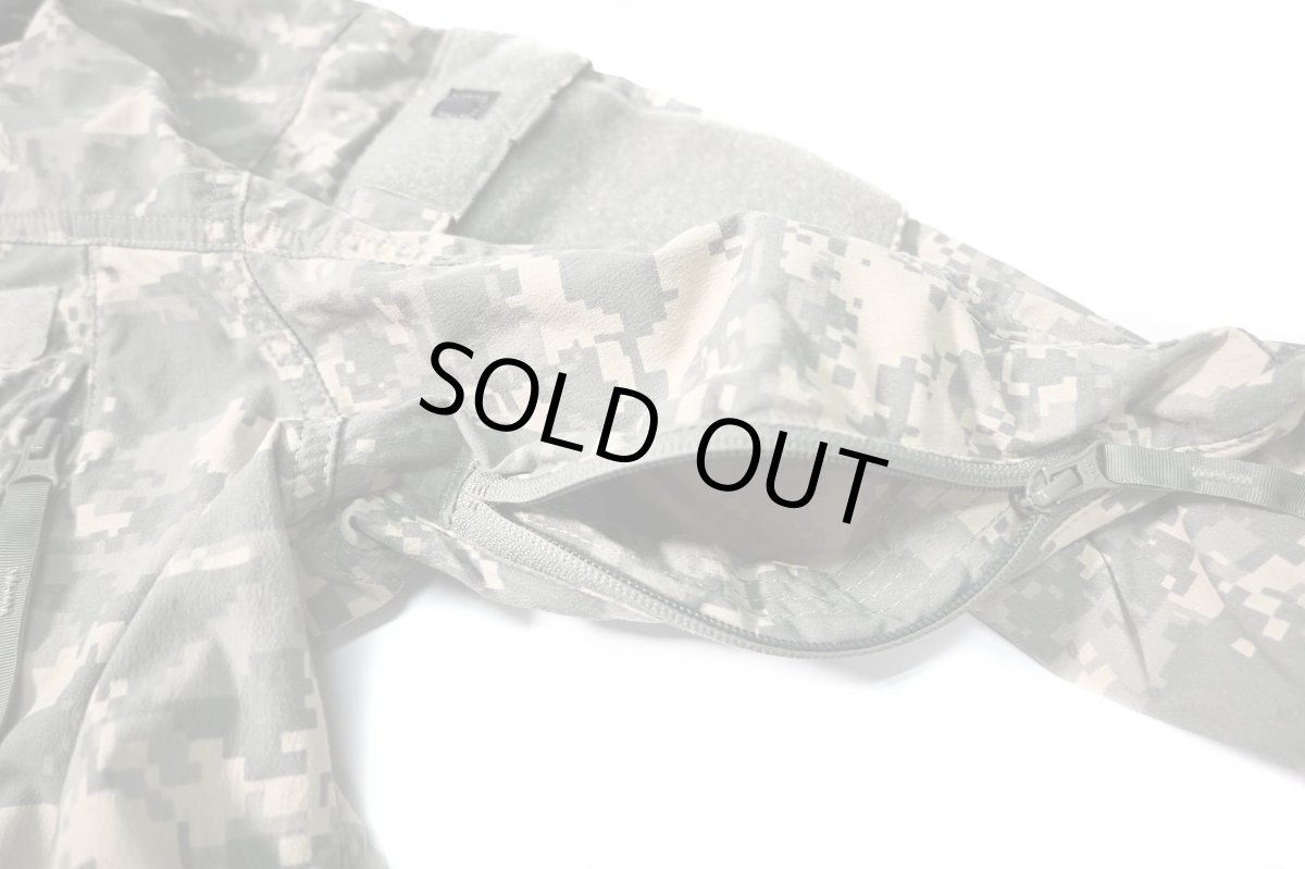 画像4: Used Us Army ECWCS GenIII Level5 Soft Shell Jacket (4)