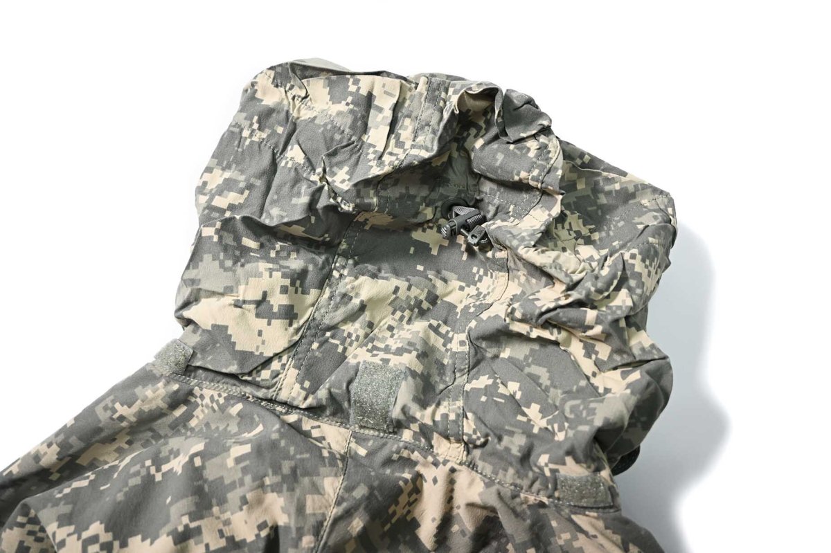 画像9: Deadstock Us Army ECWCS GenIII Level5 Soft Shell Jacket (9)