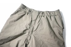 画像2: Deadstock Us Army ECWCS Gen3 Level7 Primaloft Pants (2)