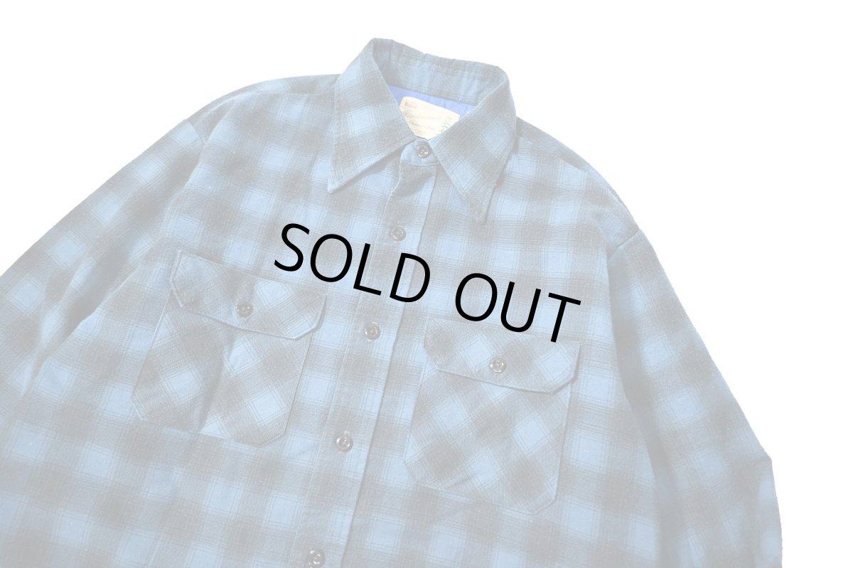 画像2: 70-80s Used Sears Fieldmaster Quilt Lined Ombre Check Flannel Shirt (2)
