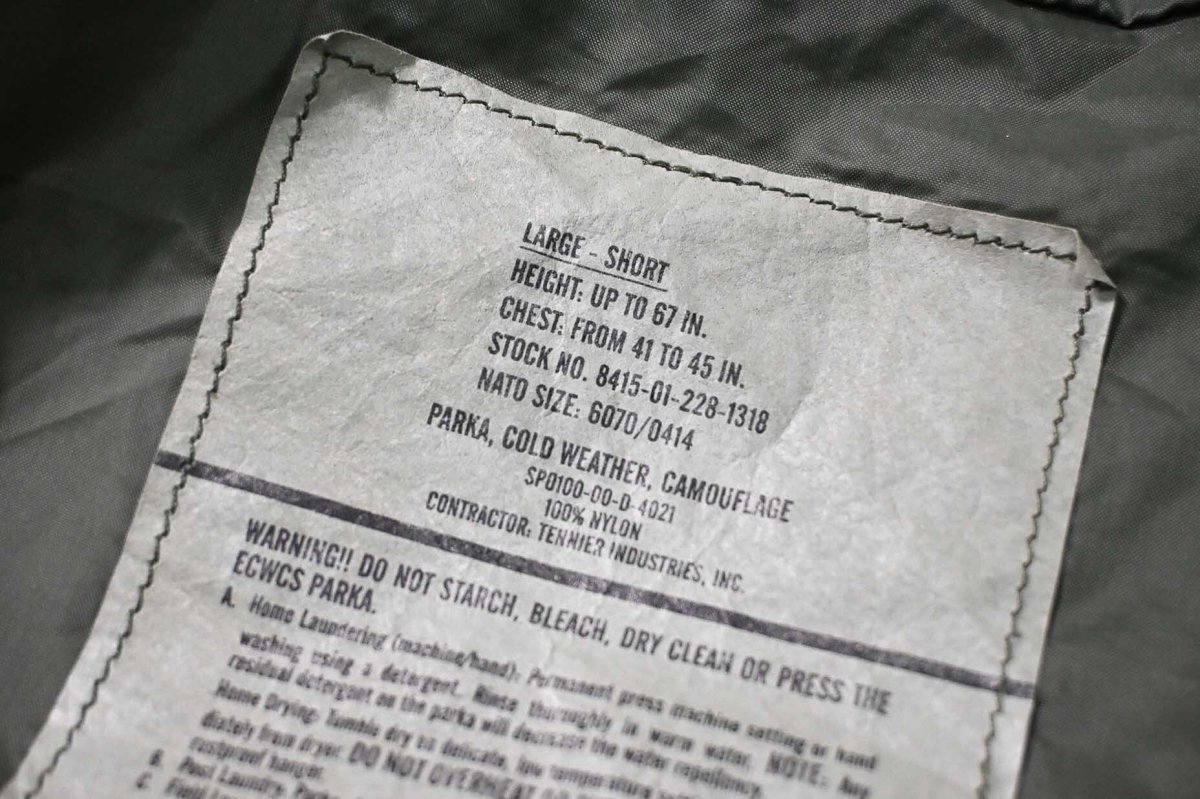 画像8: 00' Used Us Army ECWCS Gen1 GORE-TEX Parka Woodland Camo (8)