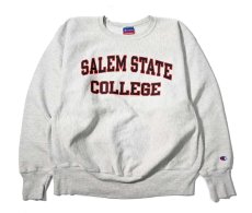 画像1: 00s Used Champion Reverse Weave Sweat Shirt "Salem State College" (1)