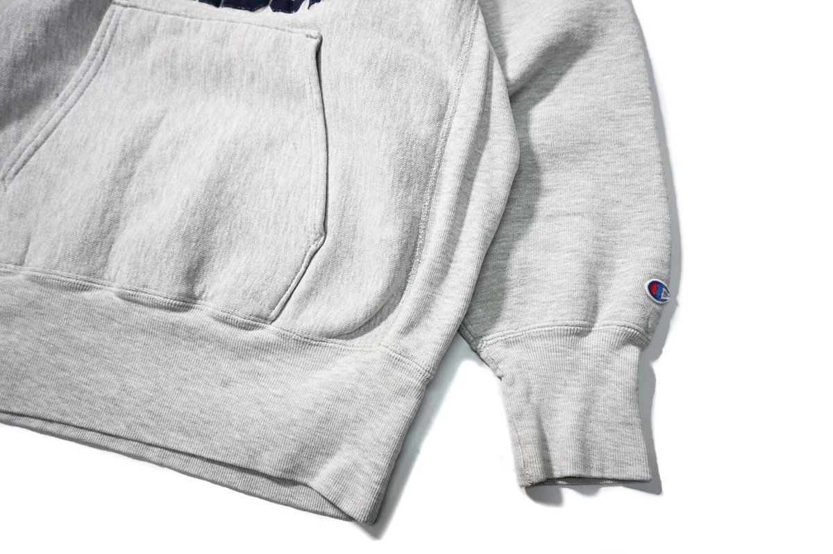 画像3: 90s Used Champion Reverse Weave Sweat Hoodie "Stone Harbor" made in USA (3)