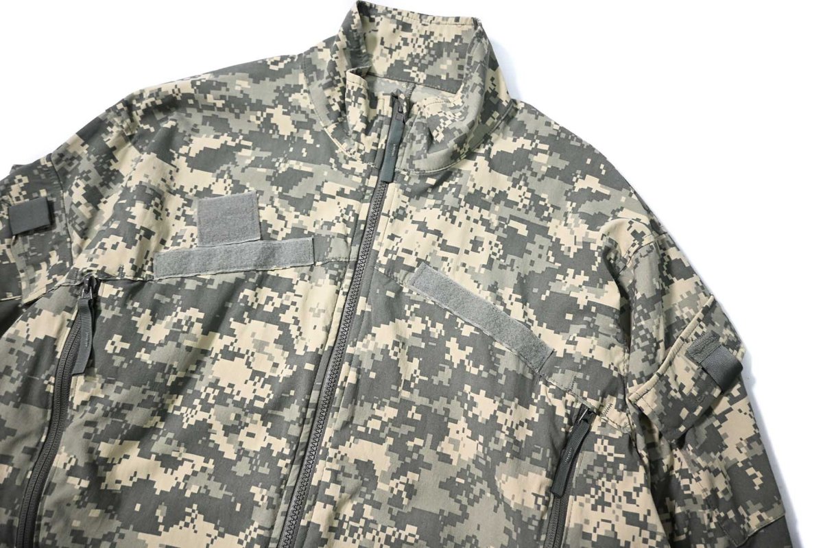画像2: Used Us Army ECWCS Gen III Level 4 Wind Cold Weather Jacket UCP (2)