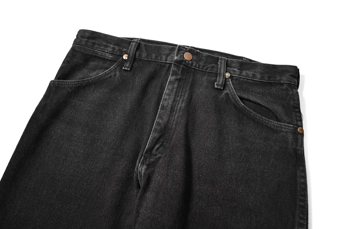 画像2: 90s Used Wrangler 13MWZWK Denim Pants Black made in USA (2)