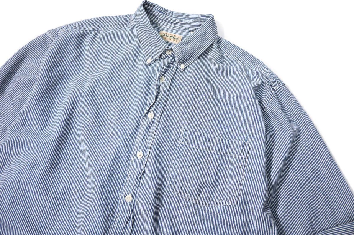 画像2: 90s Used St John's Bay Hickory Stripe B/D Shirt (2)