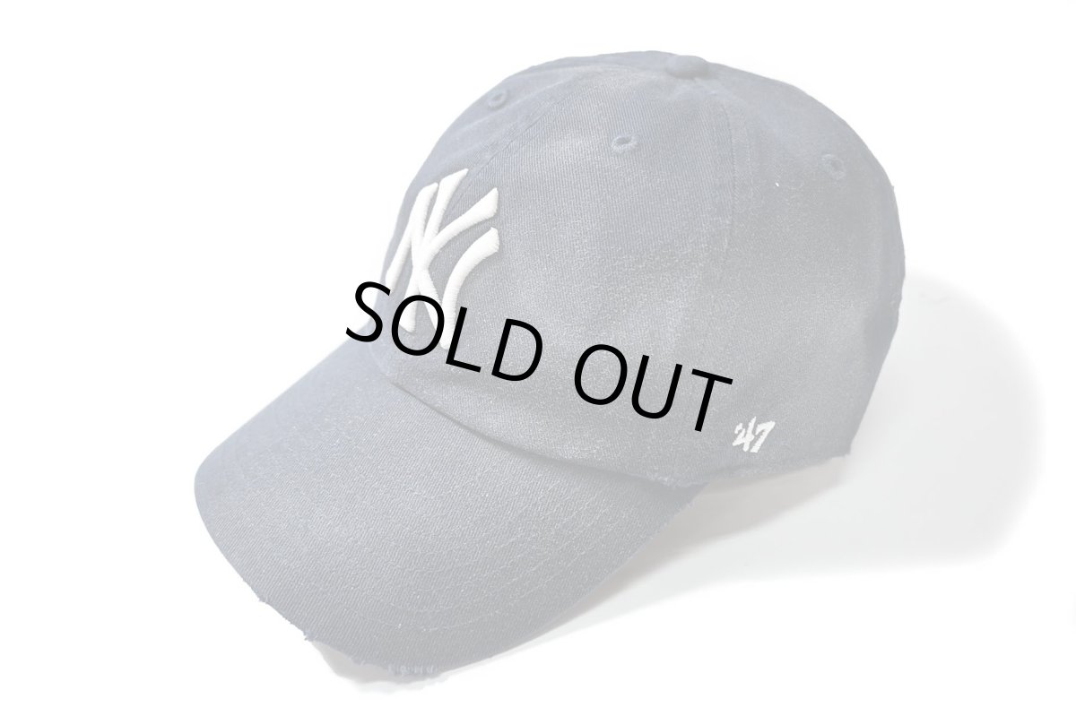 画像2: New York Yankees Damaged Cap (2)