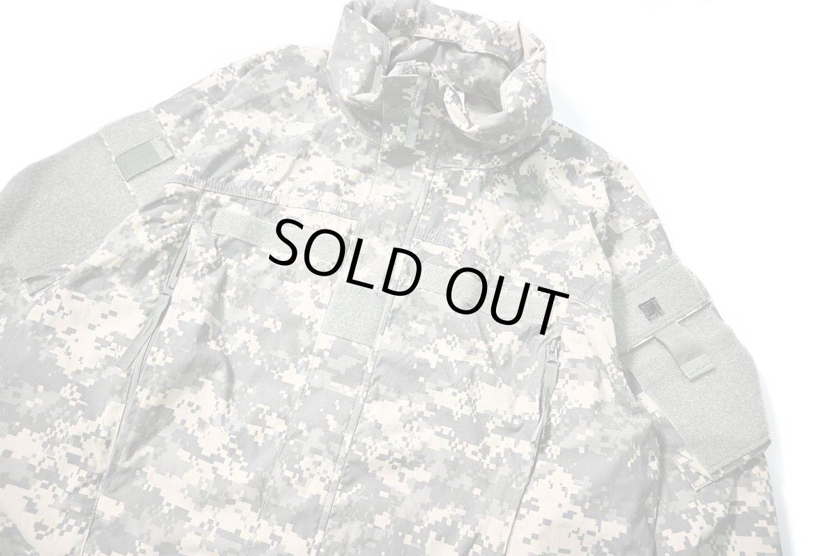 画像2: 07' Deadstock Us Army ECWCS GenIII Level5 Soft Shell Jacket (2)