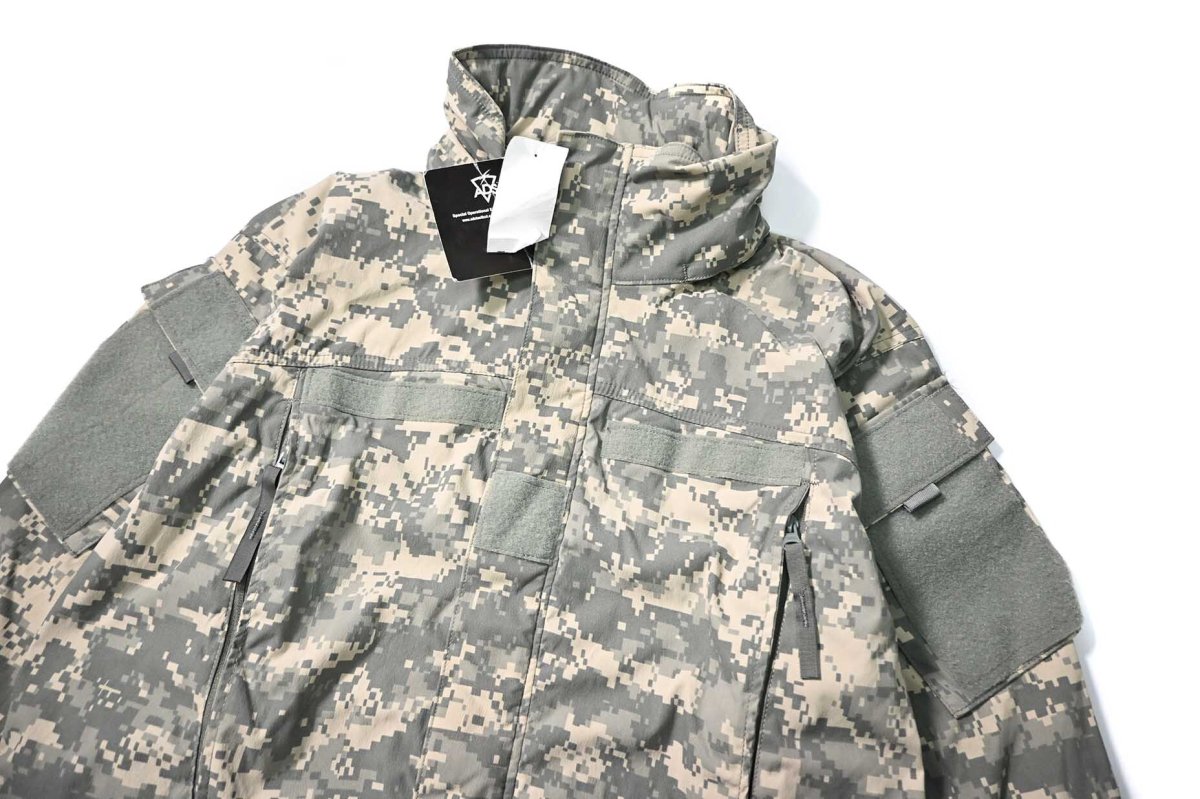 画像2: 12' Deadstock Us Army ECWCS GenIII Level5 Soft Shell Jacket (2)