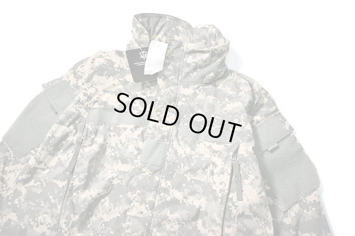 画像2: 12' Deadstock Us Army ECWCS GenIII Level5 Soft Shell Jacket (2)