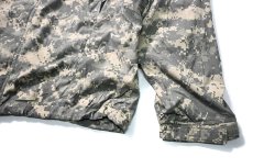 画像3: 07' Used Us Army ECWCS GenIII Level5 Soft Shell Jacket (3)