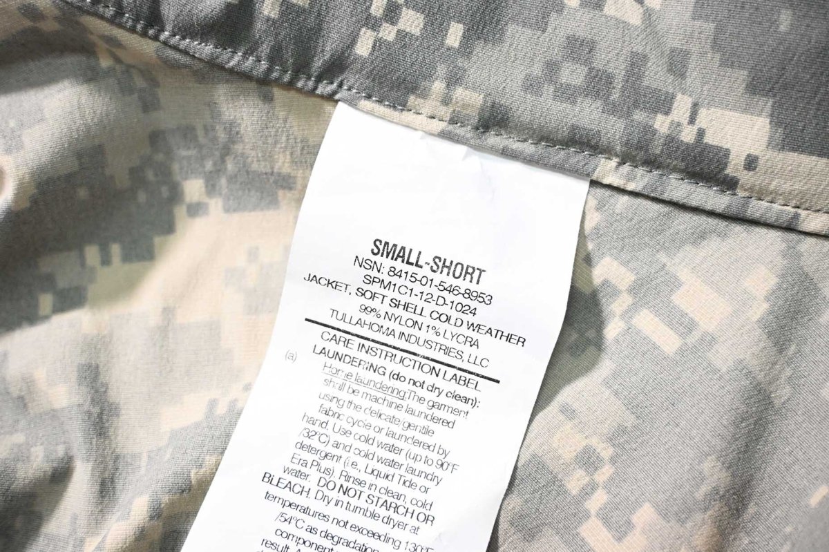 画像5: 12' Deadstock Us Army ECWCS GenIII Level5 Soft Shell Jacket (5)