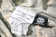 画像4: 07' Deadstock Us Army ECWCS Gen III Level 4 Wind Cold Weather Jacket UCP (4)