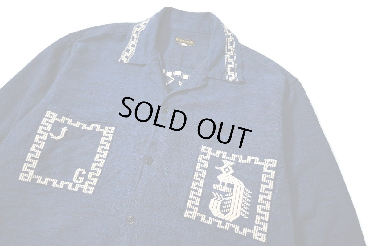 画像2: 80-90s Used Mayan Modern Guatemala Shirt (2)