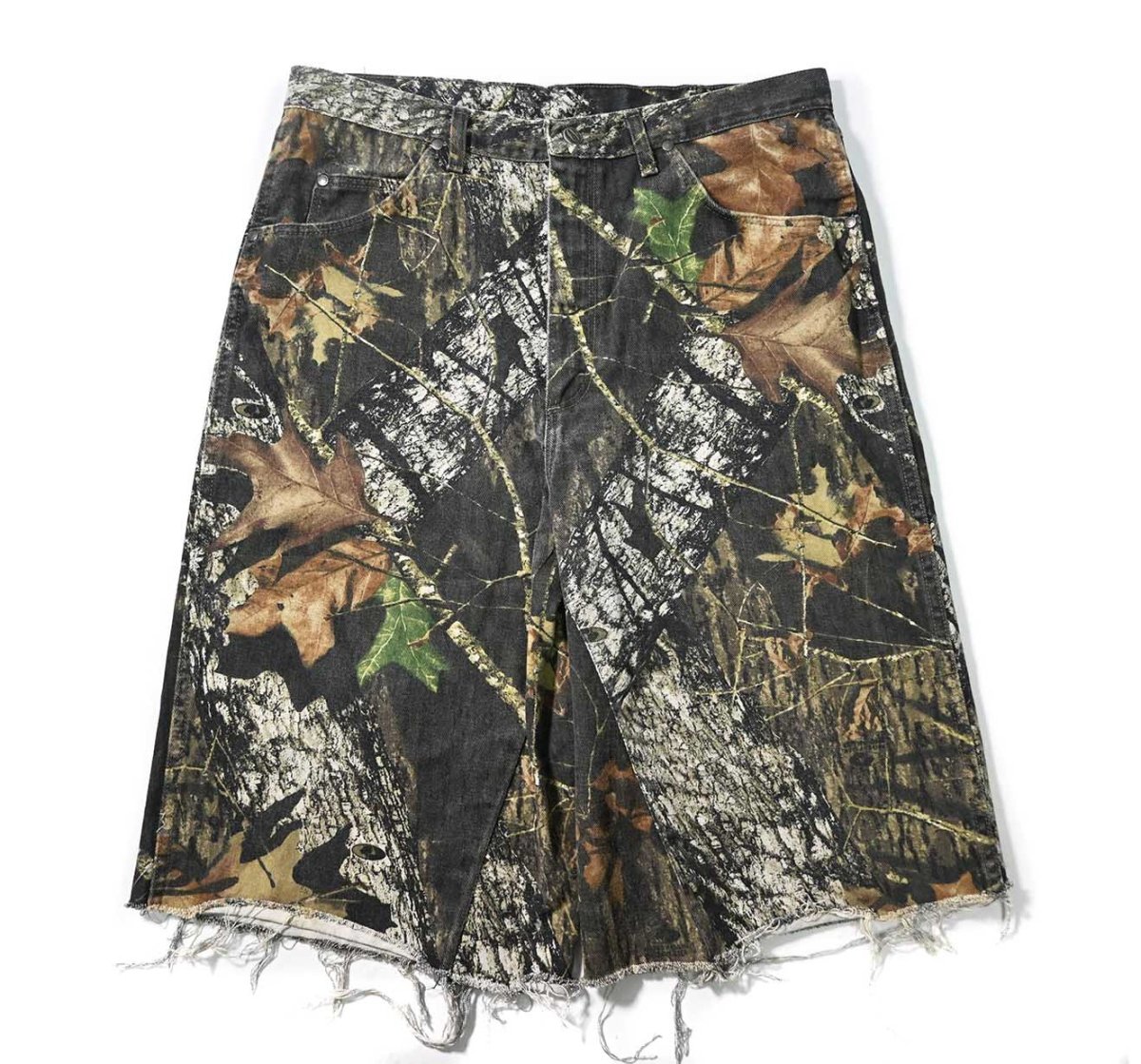 画像1: Used Wrangler Customized Realtree Jorts (1)