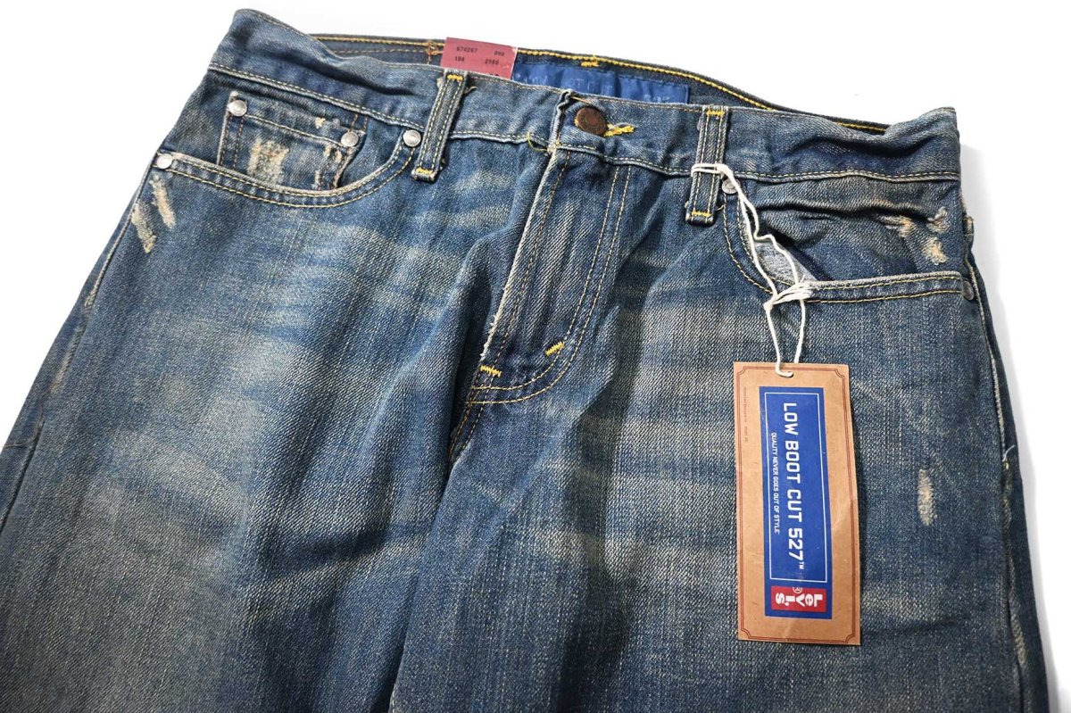 画像2: 00s Deadstock Levi's 527 Denim Pants Low Boot Cut #8193 リーバイス (2)