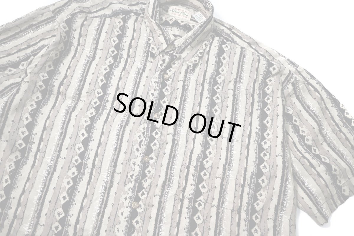 画像2: 90s Used St John's Bay Short Sleeve Rayon Shirt (2)