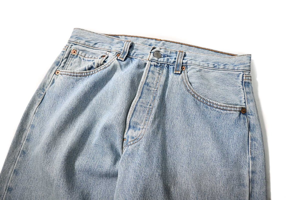 画像2: 97' Used Levi's 501 Denim Pants made in USA (2)