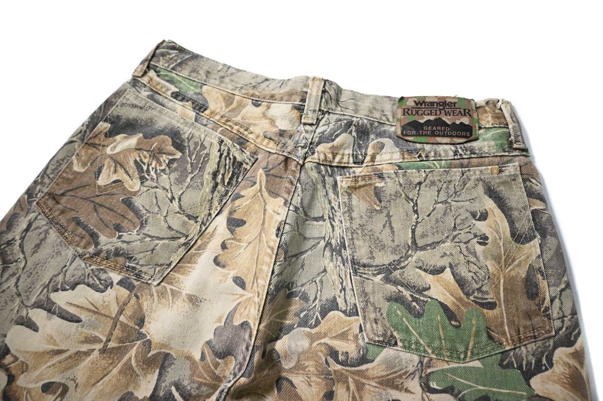 画像4: Used Wrangler Customized Realtree Jorts (4)