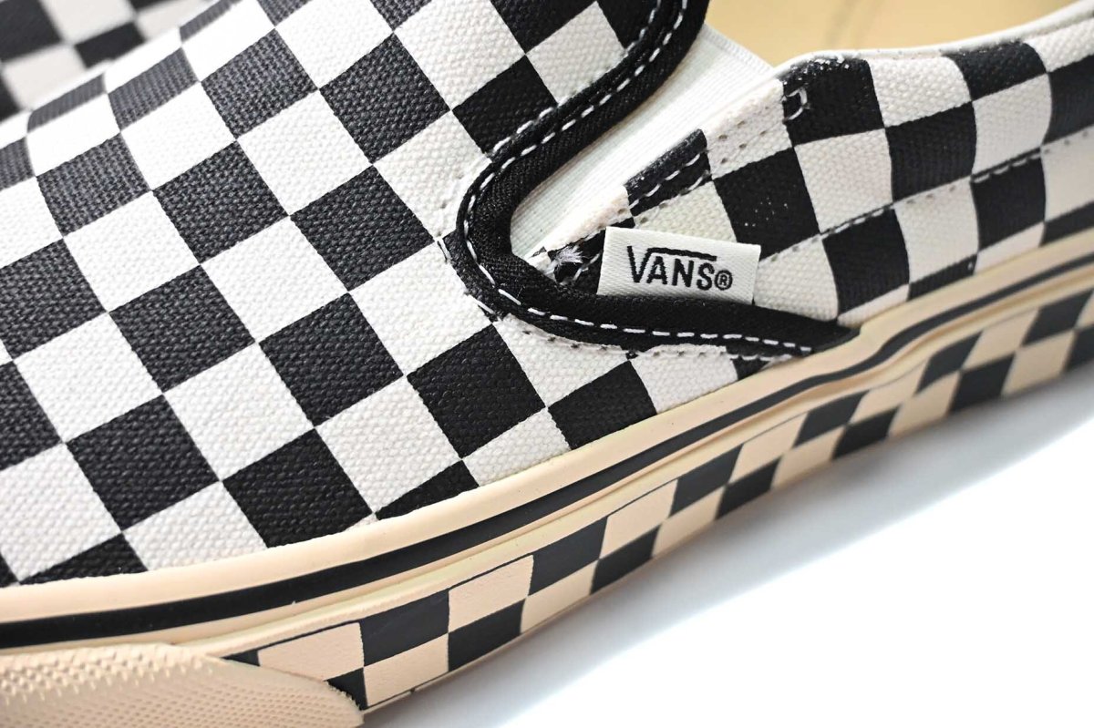 画像3: VANS Classic Slip-On Checkerboard Black/Marshmallow バンズ　 (3)