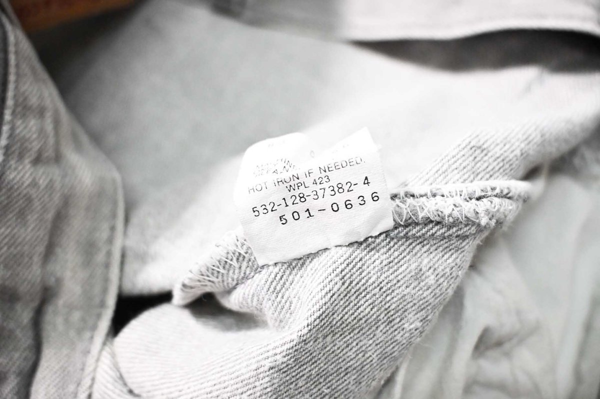 画像8: 88' Used Levi's 501 Denim Pants Grey made in USA (8)
