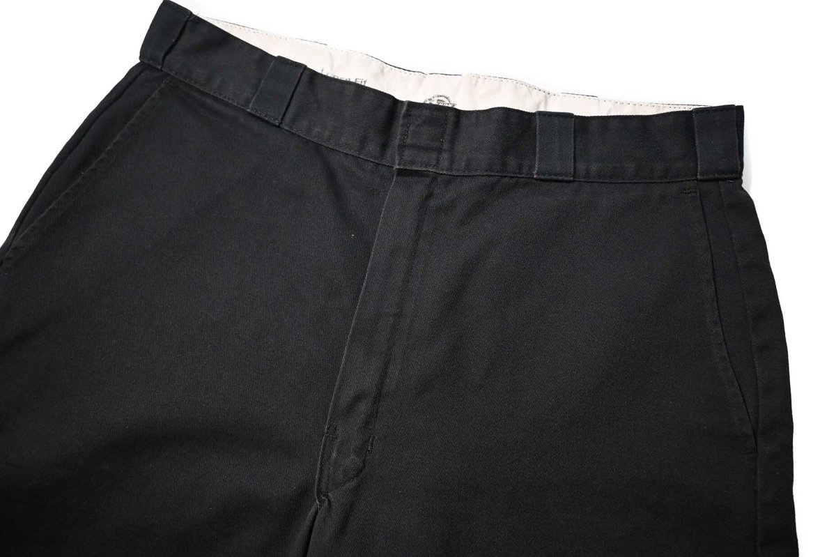 画像2: Used Dickies 42283MH 13Inch Multi-Use Pocket Work Short Black (2)