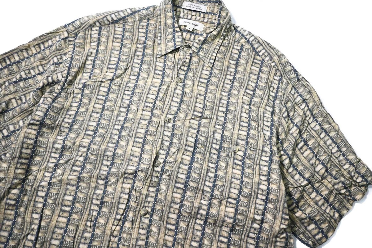 画像2: Used Pierre Cardin Rayon Shirt (2)