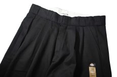 画像2: Dickies Customized 877 Loose Fit 2-Tuck Pants (2)