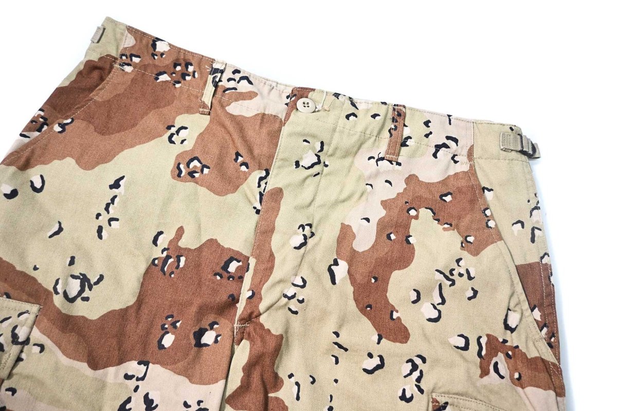 画像2: 90s Used Us Army 6C Desert Camo Cut Off Shorts チョコチップカモ (2)